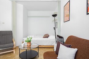 Apartment Kakowskiego Warsaw by Renters