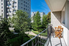 Apartment Wilanowska Warsaw by Renters