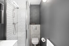 Apartment Wilanowska Warsaw by Renters