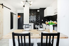Apartment Wilanowska Warsaw by Renters