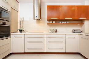 Apartment Esperanto Warsaw by Renters