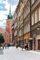 Apartment Swietojanska Warsaw by Renters