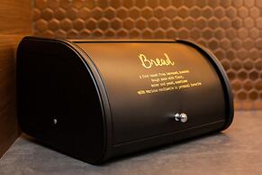 Rzeczypospolitej Apartment by Renters