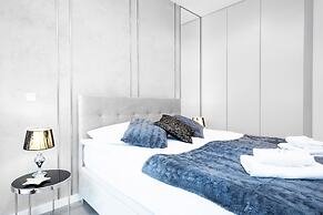 Apartment Szamocka Warsaw by Renters