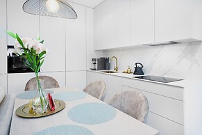 Apartment Szamocka Warsaw by Renters