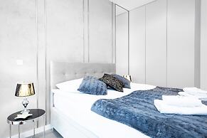 Apartment Szamocka Warsaw by Renters