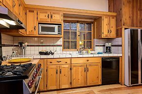 Casa Encantador - True Santa Fe Flavor and Location