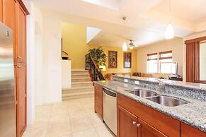 Mauna Lani Fairways #403