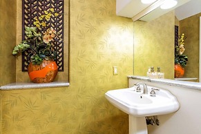 Mauna Lani Fairways #403