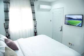 Luxury 3 Bedroom Apartment With Wifi