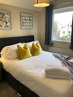 Leeward House - Donnini Apartments
