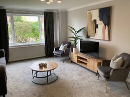 Leeward House - Donnini Apartments