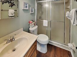 Starboard Light by VTrips