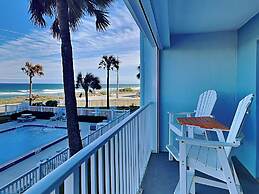 Starboard Light by VTrips