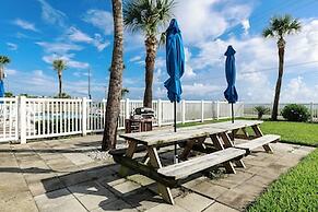 Starboard Light by VTrips