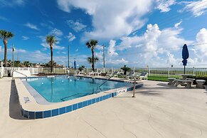 Starboard Light by VTrips