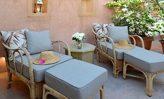 Magnificent Riad Beautiful Communal Swimming Pool - by Feelluxuryholid