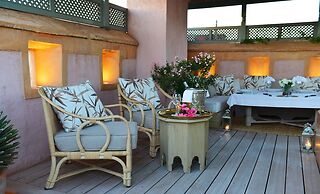 Charming Riad and Douiria Swimming Pool on the Terrace - by Feelluxury