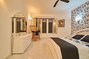 Luxury Villa With Pool and Spectacular View in Javea