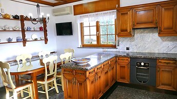 7 Rooms Chalet With Swimming Pool