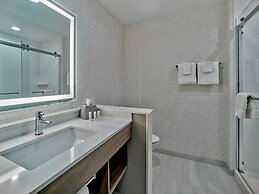 Holiday Inn Express Huntsville Space Center by IHG