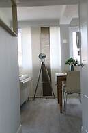 Stunning Clifton Flat in Amazing Central Location