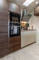 Stunning Clifton Flat in Amazing Central Location