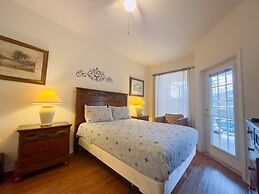 Fantastic 4 Bed Home With Private Pool & Spa 137mh 4 Bedroom Villa by 