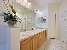 Fantastic 4 Bed Home With Private Pool & Spa 137mh 4 Bedroom Villa by 