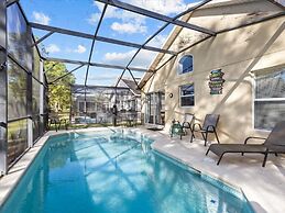 Splendid 3 bedroom home with private pool 2896KL 3 Villa by RedAwning