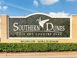 Splendid 3 bedroom home with private pool 2896KL 3 Villa by RedAwning