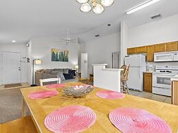 Splendid 3 bedroom home with private pool 2896KL 3 Villa by RedAwning