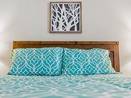 Splendid 3 bedroom home with private pool 2896KL 3 Villa by RedAwning