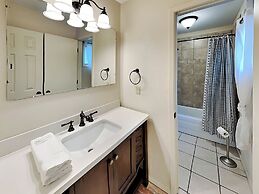 Elks Landing by VTrips