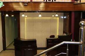 Goroomgo Hidden Chalet Mall Road Nainital