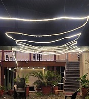 Goroomgo Hidden Chalet Mall Road Nainital