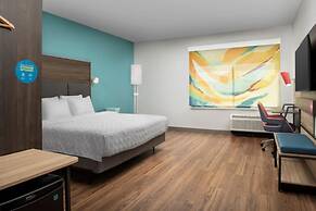 Tru by Hilton San Antonio North