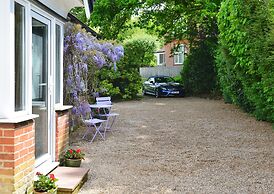 Pinewood Cottage Deluxe Self Catering Apartments