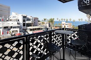 Cormorant Boutique Hotel