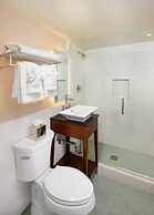 Cormorant Boutique Hotel