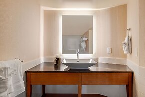 Cormorant Boutique Hotel