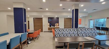 Holiday Inn Express White Marsh by IHG