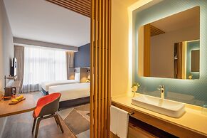Holiday Inn Express Qingdao Jinshui, an IHG Hotel