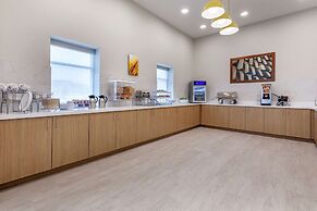 Comfort Suites Cottage Grove – Madison