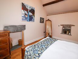Eagle Farmhouse