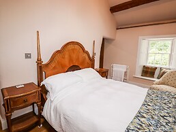 Eagle Farmhouse