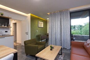 Deluxe Feliciano Apartments