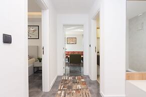 Deluxe Feliciano Apartments