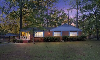 Peaceful Modern Family Home In Fayetteville! 3 Bedroom Home by Redawni