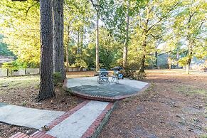 Peaceful Modern Family Home In Fayetteville! 3 Bedroom Home by Redawni